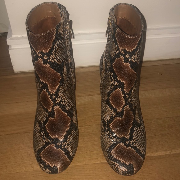 Sam Edelman Corey Bootie - Picture 4 of 4